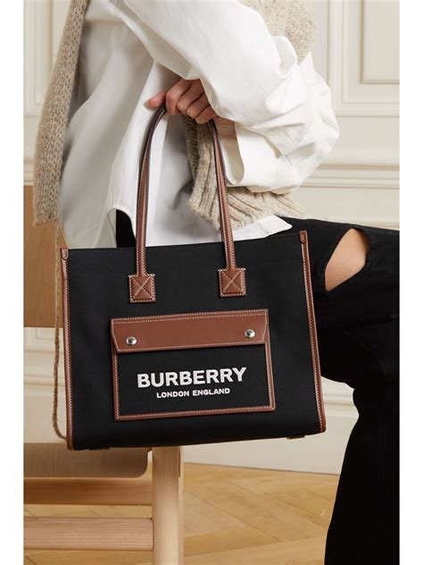 burberry northfield military red tote|net a porter Burberry tote.